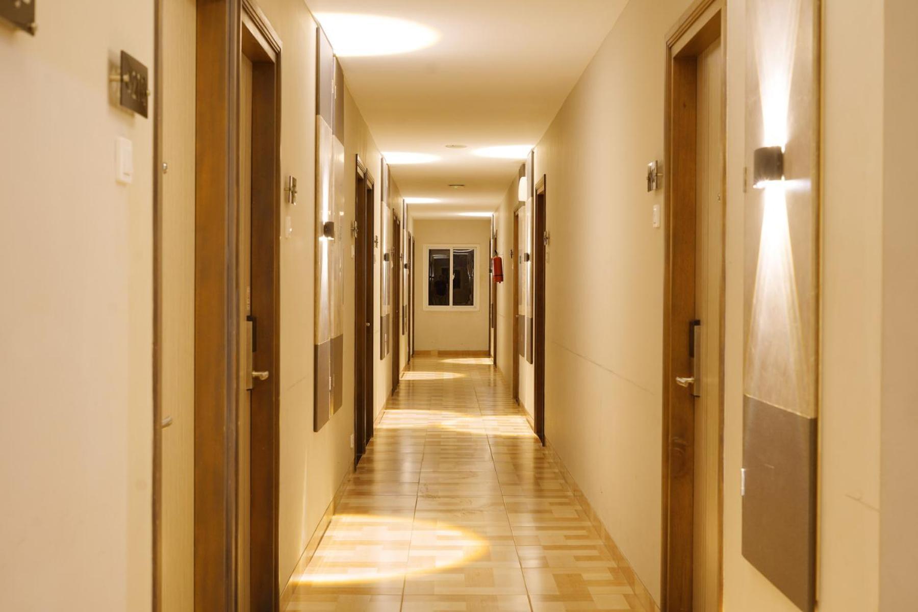 Front One Hotel Sragen Екстер'єр фото